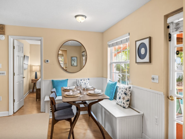 Lido Key Vacation Home with 2 Bedroom and Private Pool